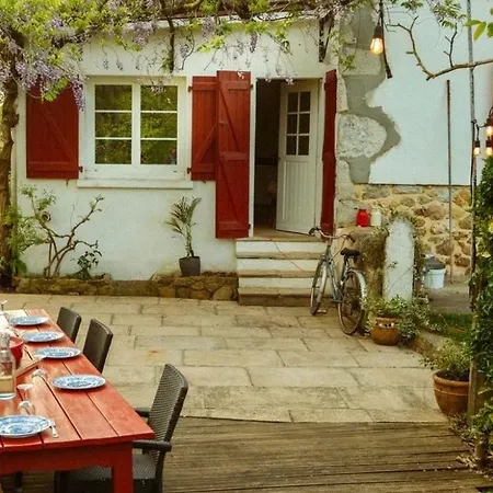 Holiday home Ancienne Ferme Basque Macaye